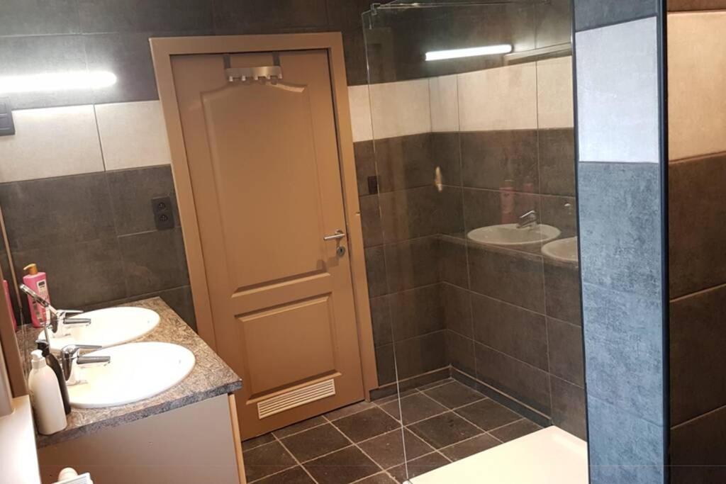 Spacious Appartment Aan Damse Vaart @ Brugge Exterior foto